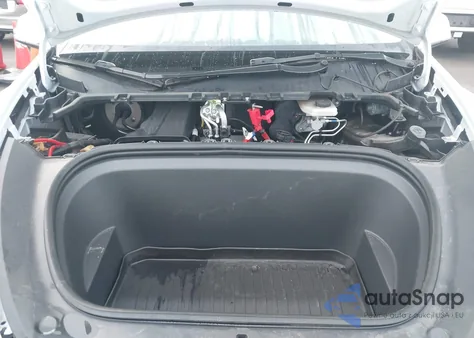 2022 Tesla Model Y Long Range Dual Motor All-Wheel Drive from USA, damaged, VIN 7SAYGAEE5NF553411